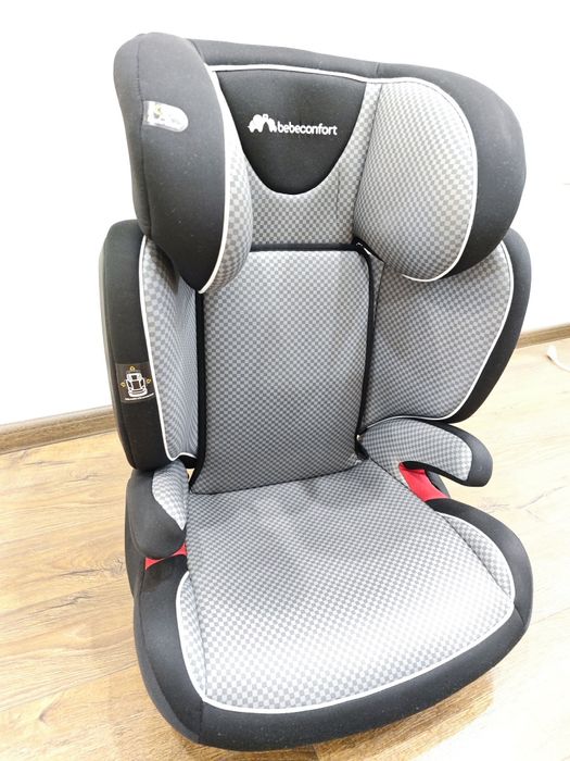 Стол за кола Bebe Confort - RoadFix 15-36 kg с IsoFixl