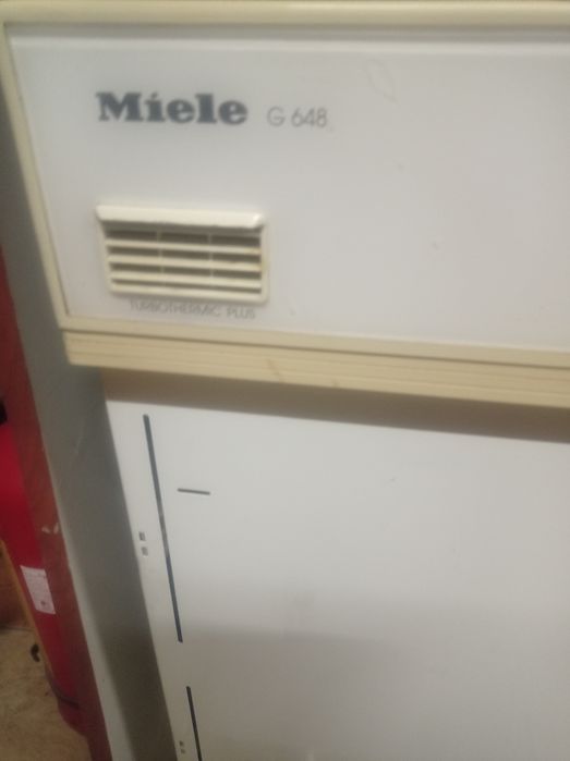 Съдомиялна машина миели