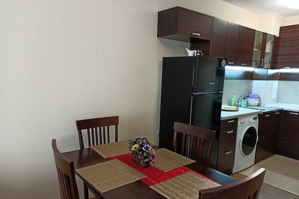 Дава се под наем Двустаен апартамент в Бургас, Възраждане - 70 кв.м за 225 € - Снимка #6