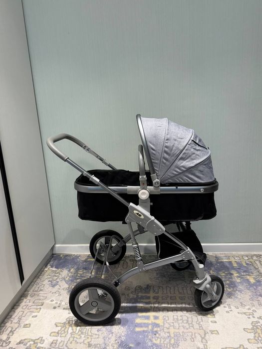 Срочно продам почти новую коляску!