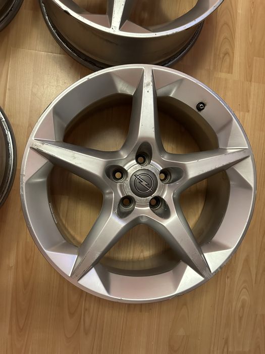Jante Opel / Penta Star R18