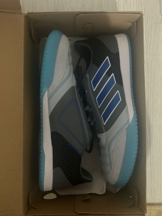 Футзалки Nıke,Adıdas