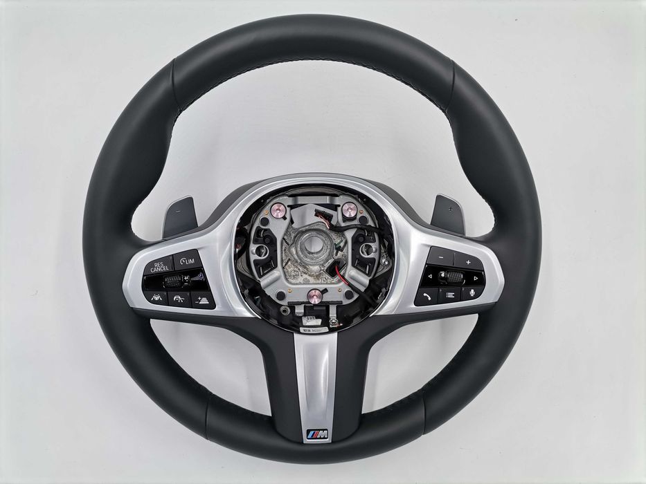 M Sport Черен Спортен Волан BMW 5 G30 G31 G38 6 G32 X3 G01 X4 G02