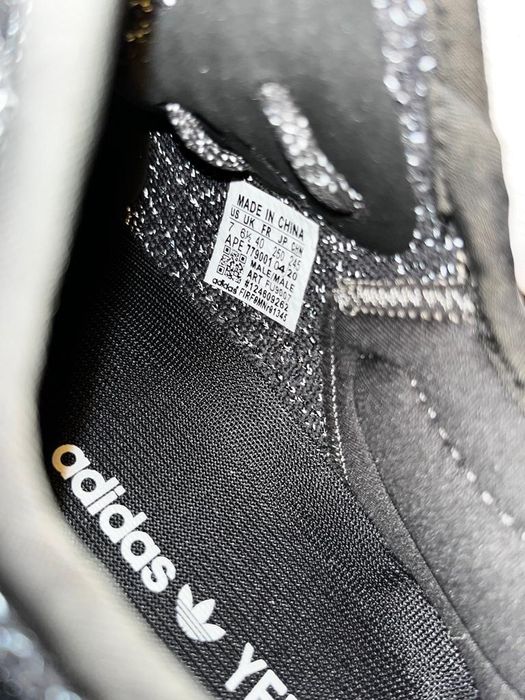 Adidas yeezy boost 350 v2