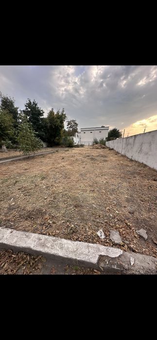 Дукон куриш учун буш ер учаска сотилади 11,6-сотах