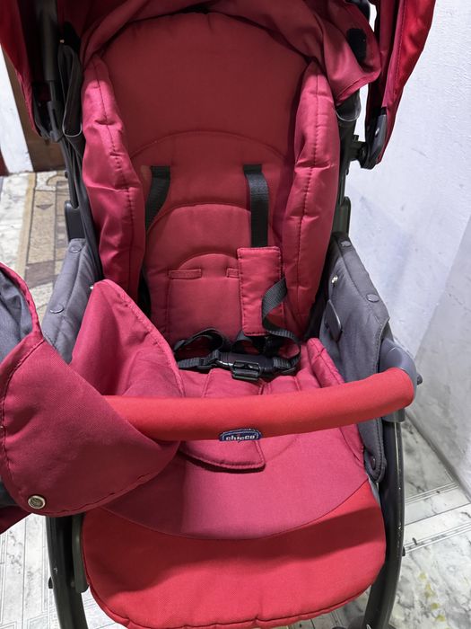 Коляска прогулочная Chicco