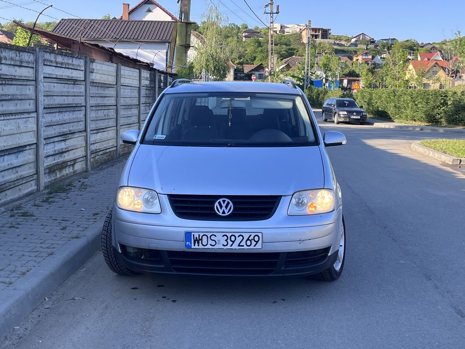 Ofertă !Volkswagen Touran 1.9 TDI !