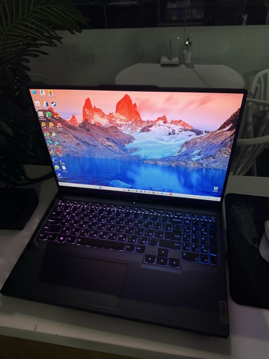 Lenova Legion Pro Ryzen 5