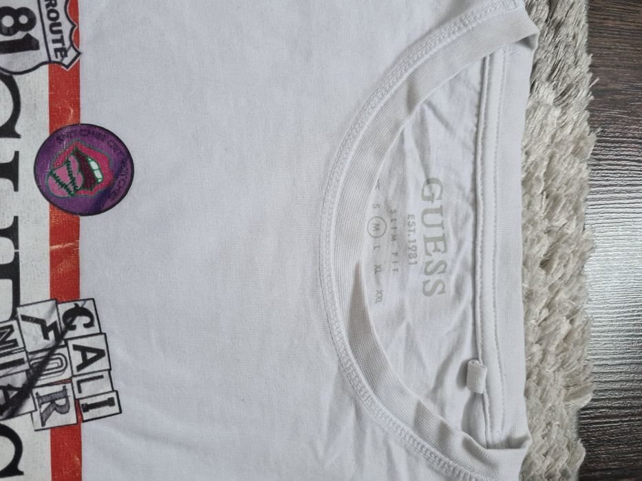 Tricou Guess marime M barbati