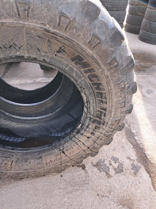 Anvelope industriale 18.4r26 Michelin