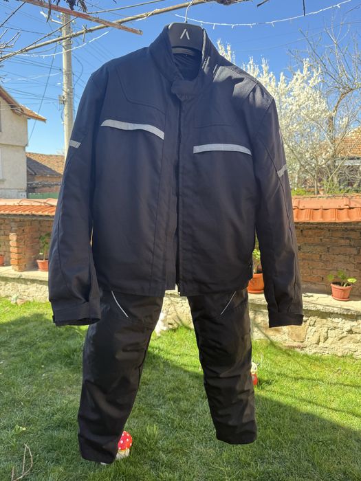 Мото екип почти нов