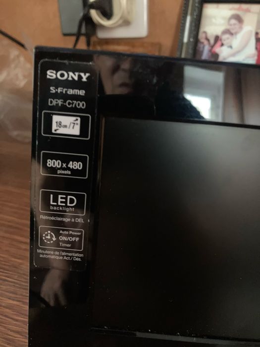 Фото рамка Sony DPF-C700 продам