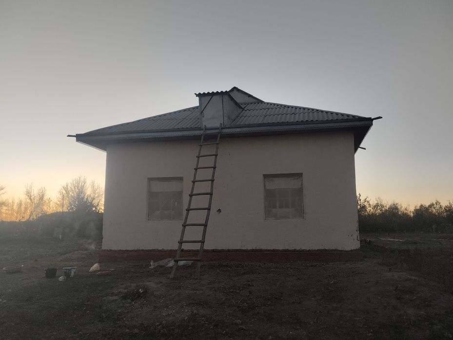 Уй жой сотилади Муминхужа мфй да