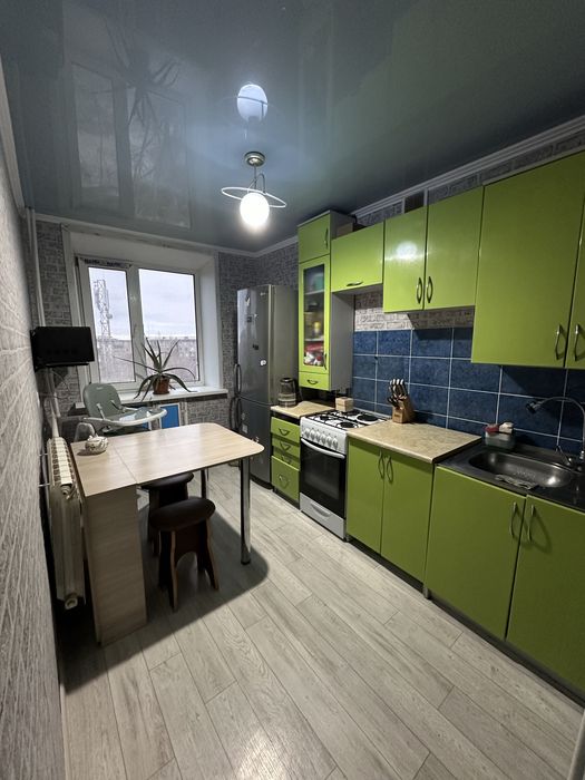 Продам трехкомнатную квартиру