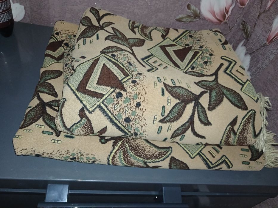 Ппродам плед тройка