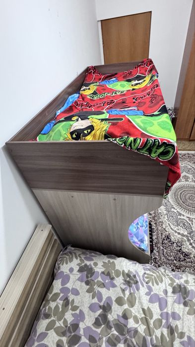 Двухъярустная кровать