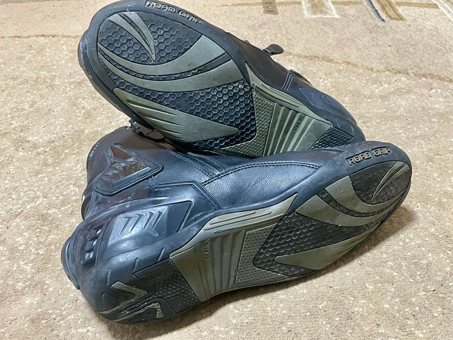 Мото боти BUSE 46 номер