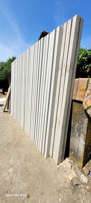 Vand stalpi de gard