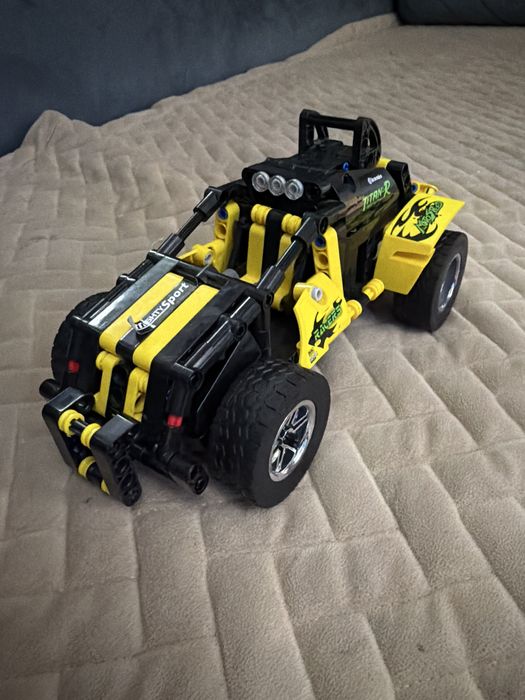 Продам Четыре хороших Lego