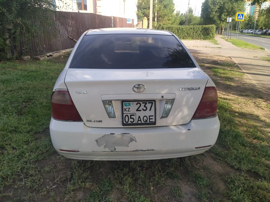 Продам тоута Королла