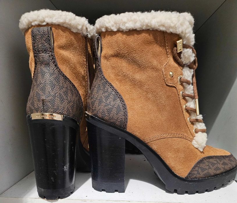 Топли боти Michael Kors