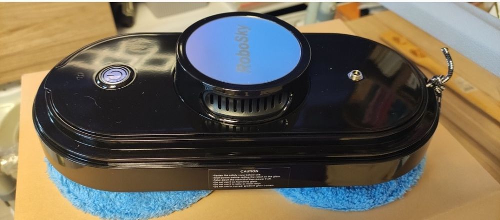 Робот за миене на прозорци