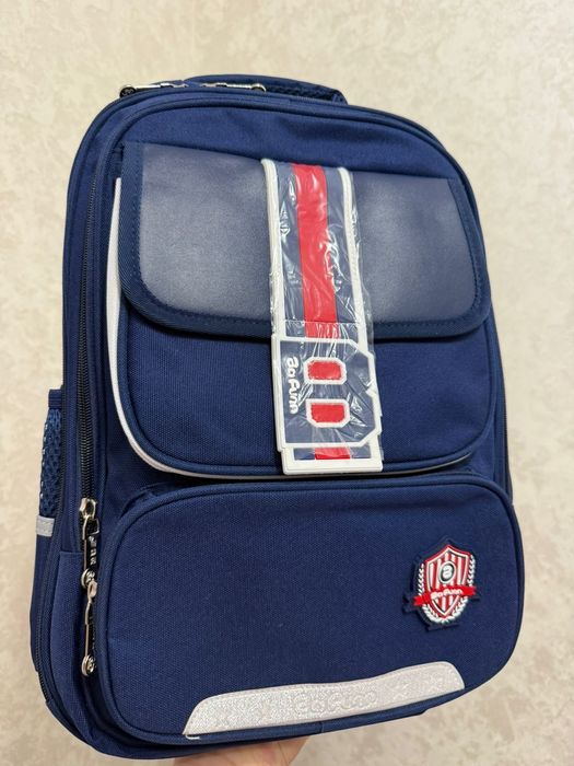 Продам школьные рюкзаки для девочек и мальчиков