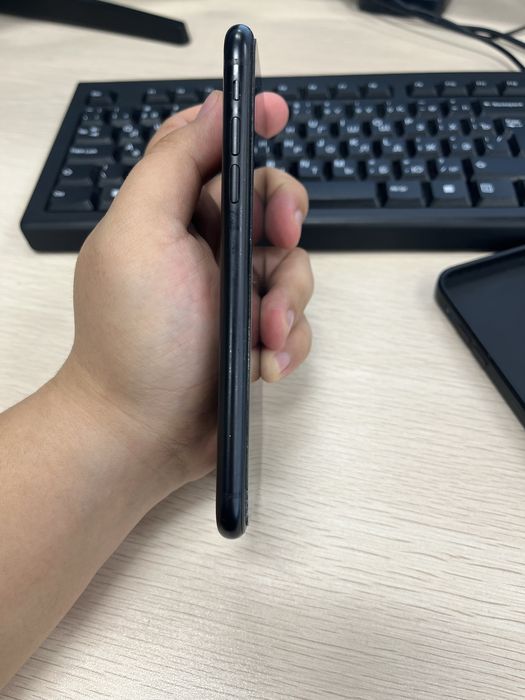 iPhone XR 1 хозяин