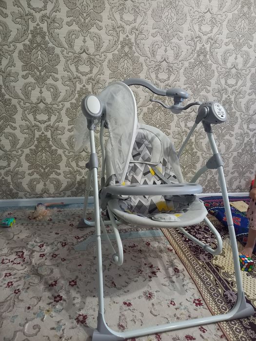 Детская кроват и кашеля элекроный