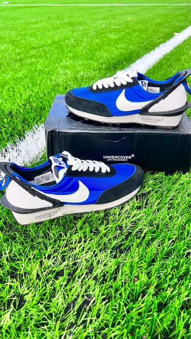 Футбольные мячи