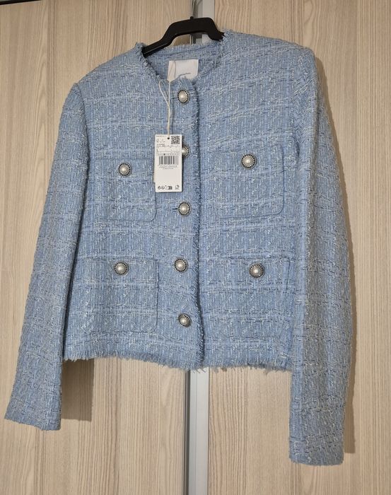 Ново сако Mango, с етикет