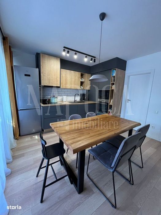 Apartament 3 camere de vanzare in Floresti — fotografia 1