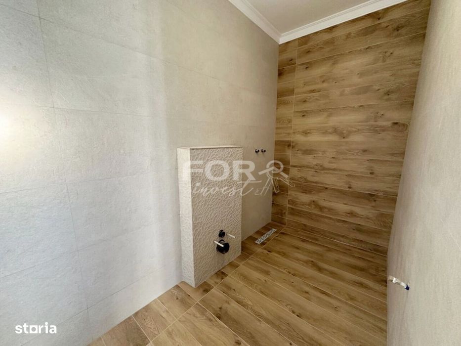 Casa noua 4 camere si 625mp teren strada Bihorului, Oncea