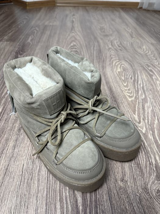 Продам женскую  обувь