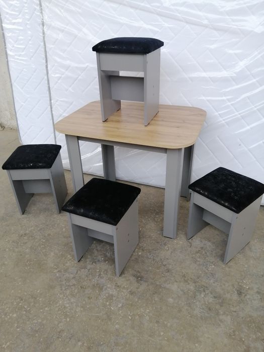 Продаются новые кухонные столы, табуретки. От 600 000 тыс сум.