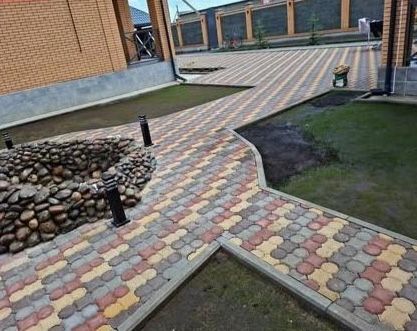 Укладка брусчатки