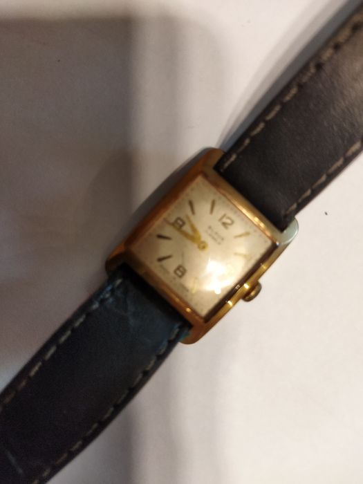 Стари ретро часовници