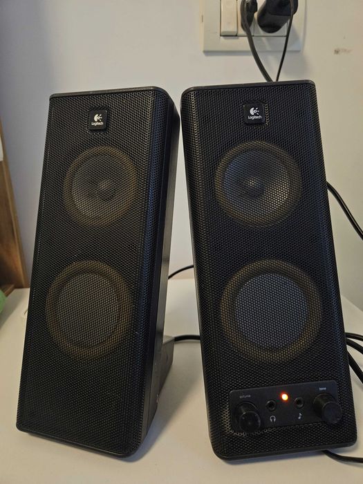 Boxe PC Logitech X-140 2.0 5W RMS Bass Reglabil