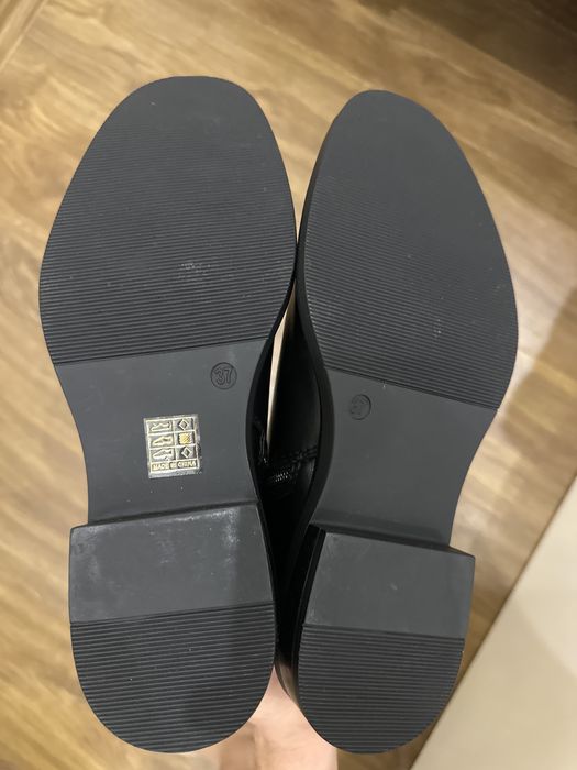 Зимни дълги  ботуши.