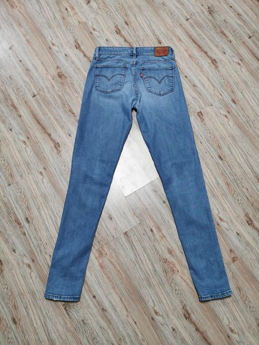 Blugi Levi's 711 marimea 25