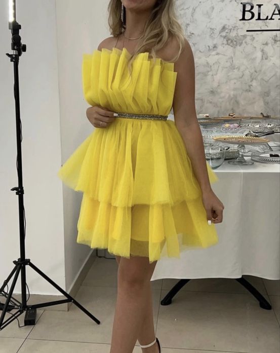 Rochie de zi.