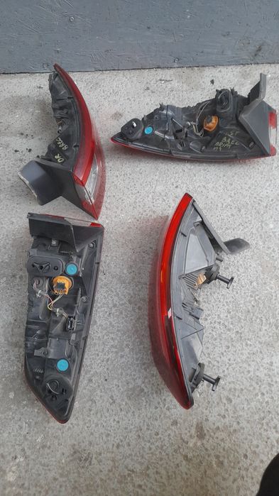 Lampa Stop Tripla Stanga Dreapta Aripa Spate Renault Megane 4 Grandtour Breack Caravan Combi Lung