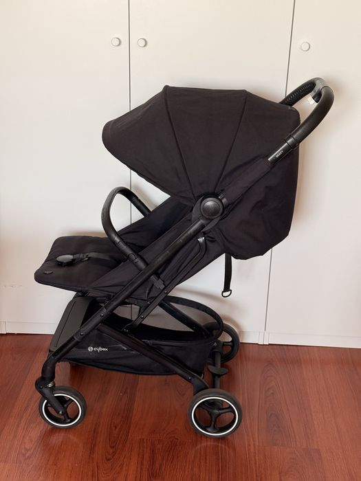 Vand Carucior Cybex Beezy, Magic Black