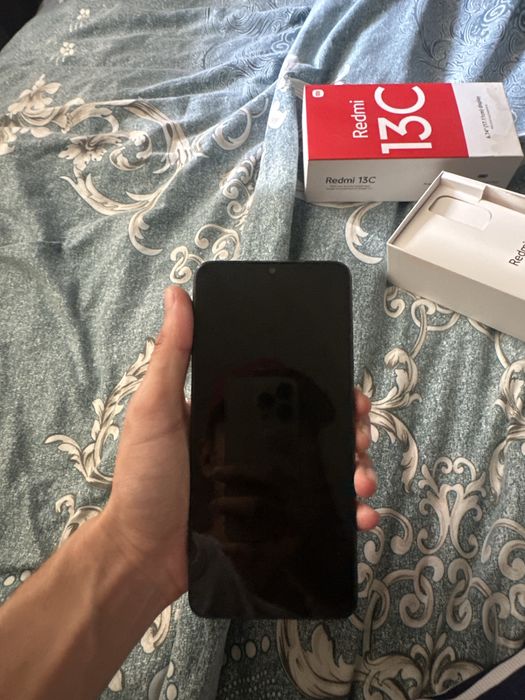 Redmi 13 c sotiladi