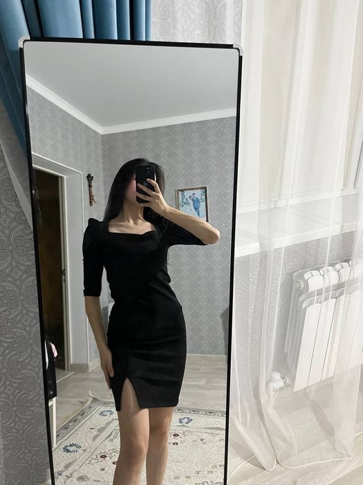 Платье вечернее.