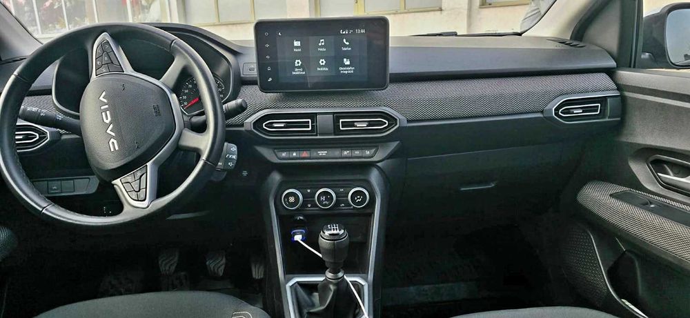 Logan III Prestige ECO-G 2024