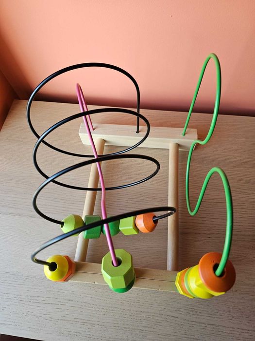 IKEA Лабиринт с топчета Mula като нов