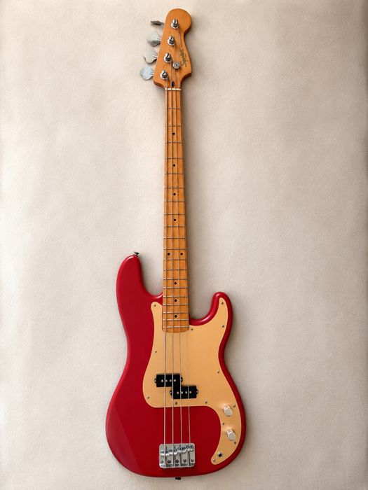 Squier 40th anniversary precision bass бас гитара