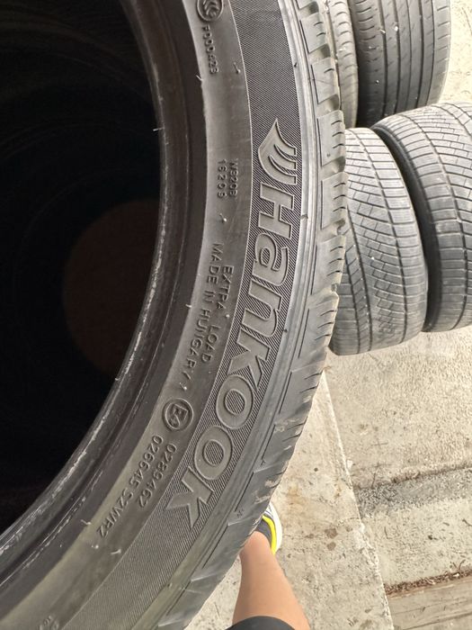 Anvelope 225 45 18  iarna