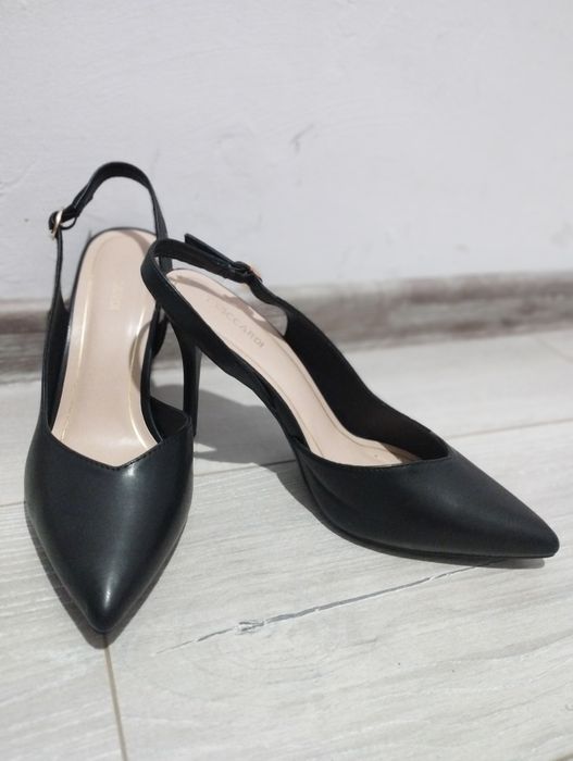 Туфли черные женские